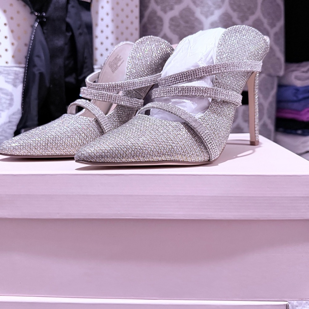 NWT JustFab Lilia Silver Rhinestone Pumps | Size 7.5 | Crystal Stiletto Heels 💖